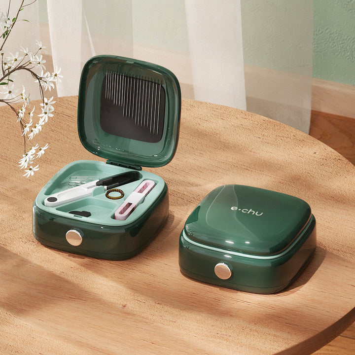 Mini Magnetic Sewing Kit – Lightweight and Travel-Ready Craft Set