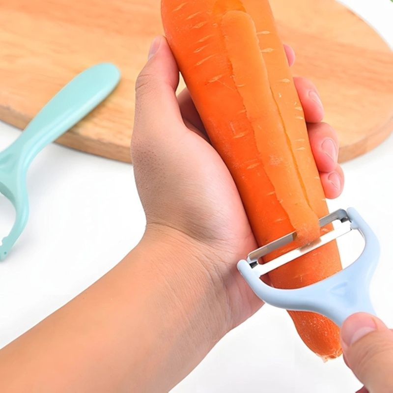 Stainless Steel Vegetable Peeler for Effortless Peeling