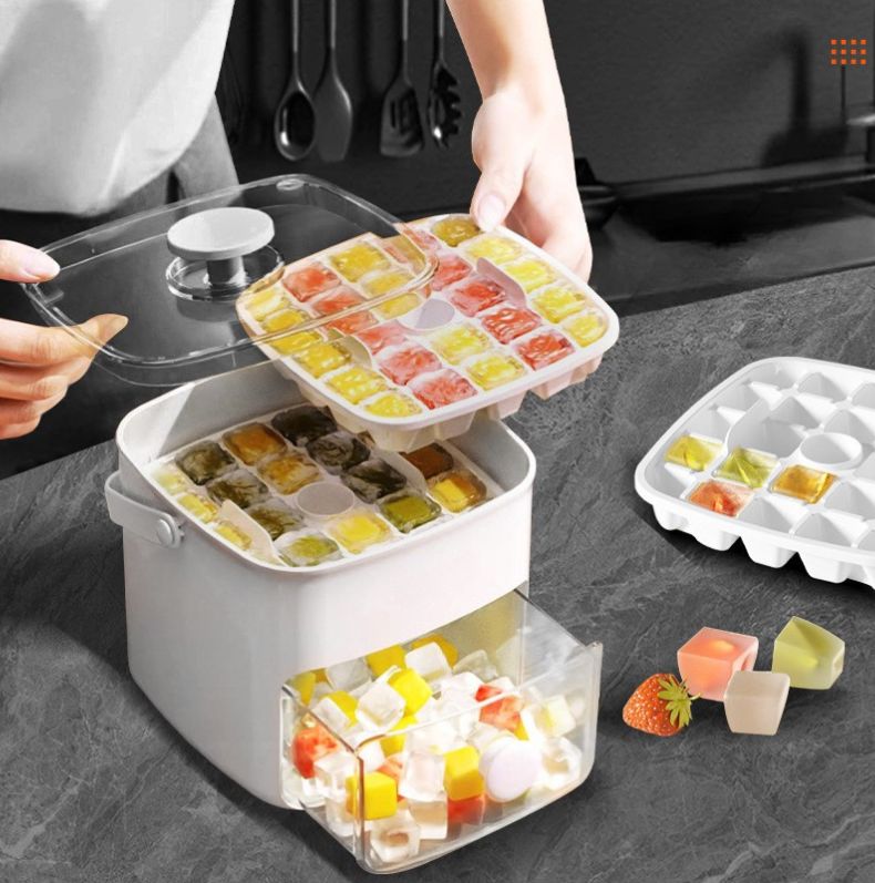 Large-Capacity Ice Bucket Mold – Easy-Release, Food-Grade Plastic with Grinding Tool