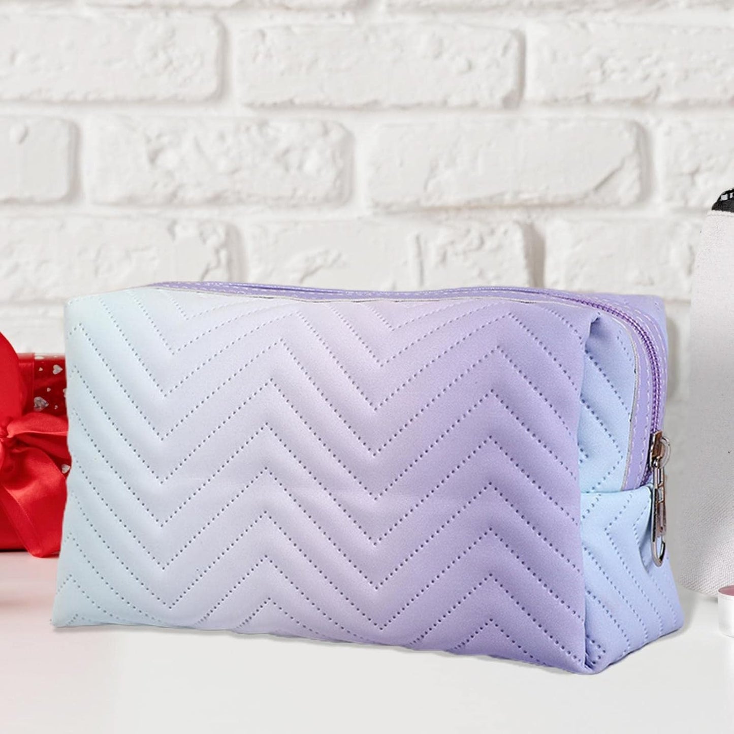 Rainbow Hand Purse: Colorful Elegance in Every Carry