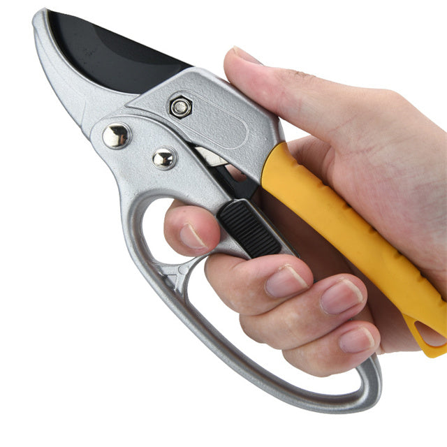 Secateurs with Steel Blade for Gardening, Pruning, and Bonsai Care