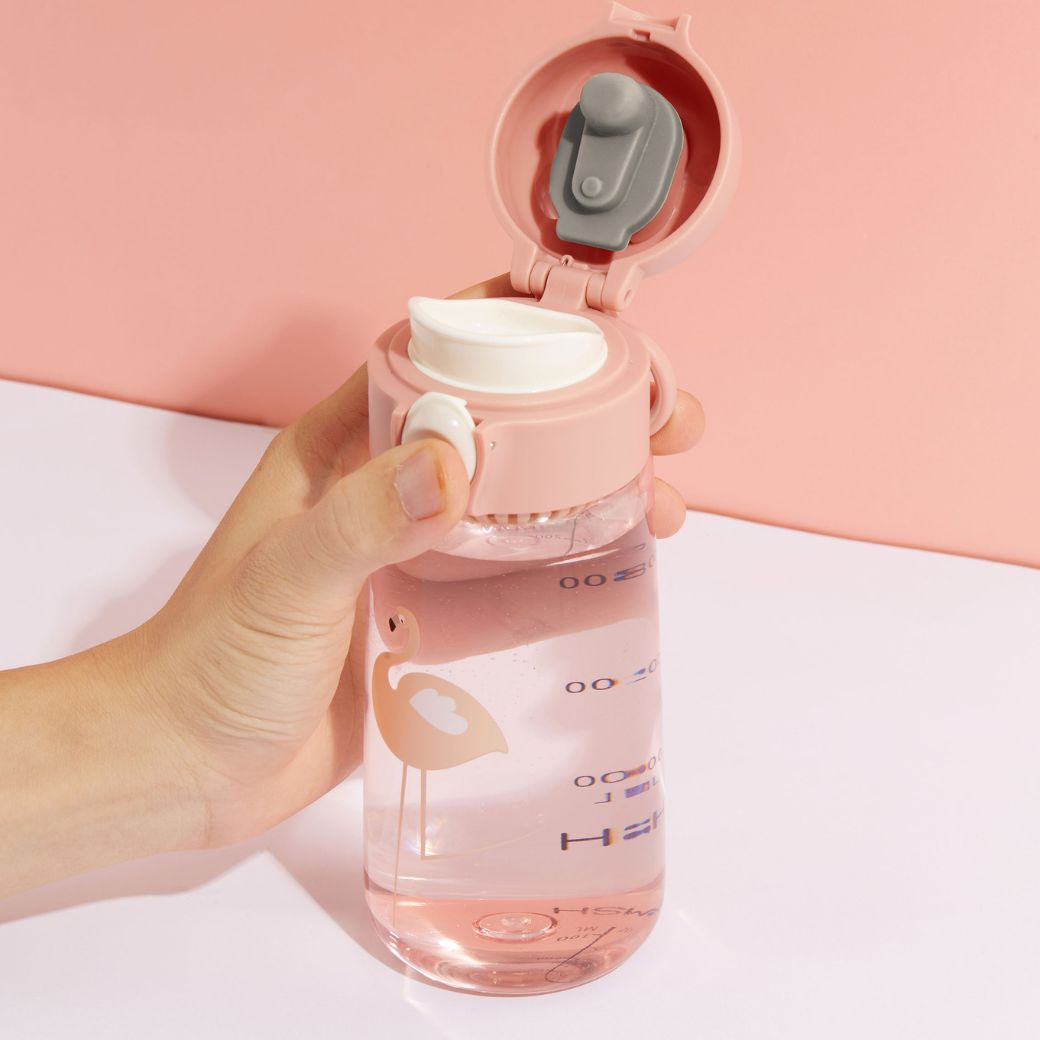 Cute and Durable Kids' 600ml Drinking Bottle